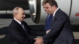 Виталий Хоценко встретил в аэропорту Омска президента России Владимира Путина