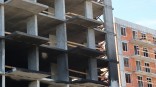 Семьям погибших в омских «Кварталах Драверта» обещают неизвестную сумму