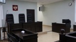 В омских судах привлекают к работе судью в отставке и отправляют в отставку другую