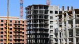 Появились кадры, что стало с домом после мощного пожара в «Кварталах Драверта» Омска