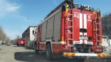 Омичи увидели скопление пожарных машин недалеко от нового фонтана
