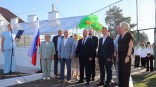В Омском районе открыли учебную теплицу для школьников