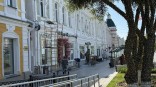 В здании с закрывшимся мидийным рестораном в центре Омска начался ремонт