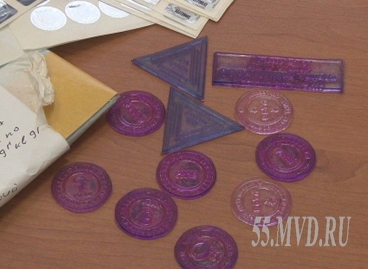 В Омске орудовала группа изготовителей липовых больничных В Омске орудовала группа изготовителей липовых больничных
