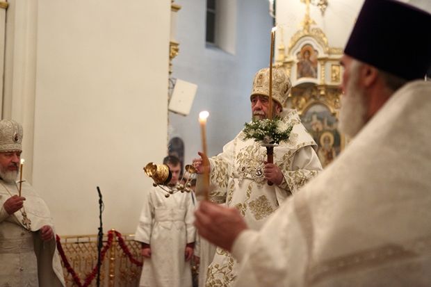 30 тысяч омичей в храмах встретили Рождество Христово