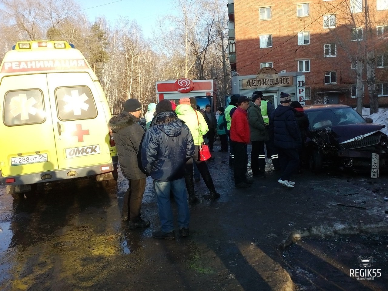 Очевидец омск. ДТП посёлок Кордный Омск. ДТП посёлок Кордный Омск октябрь. Иномарка машина.Омск.