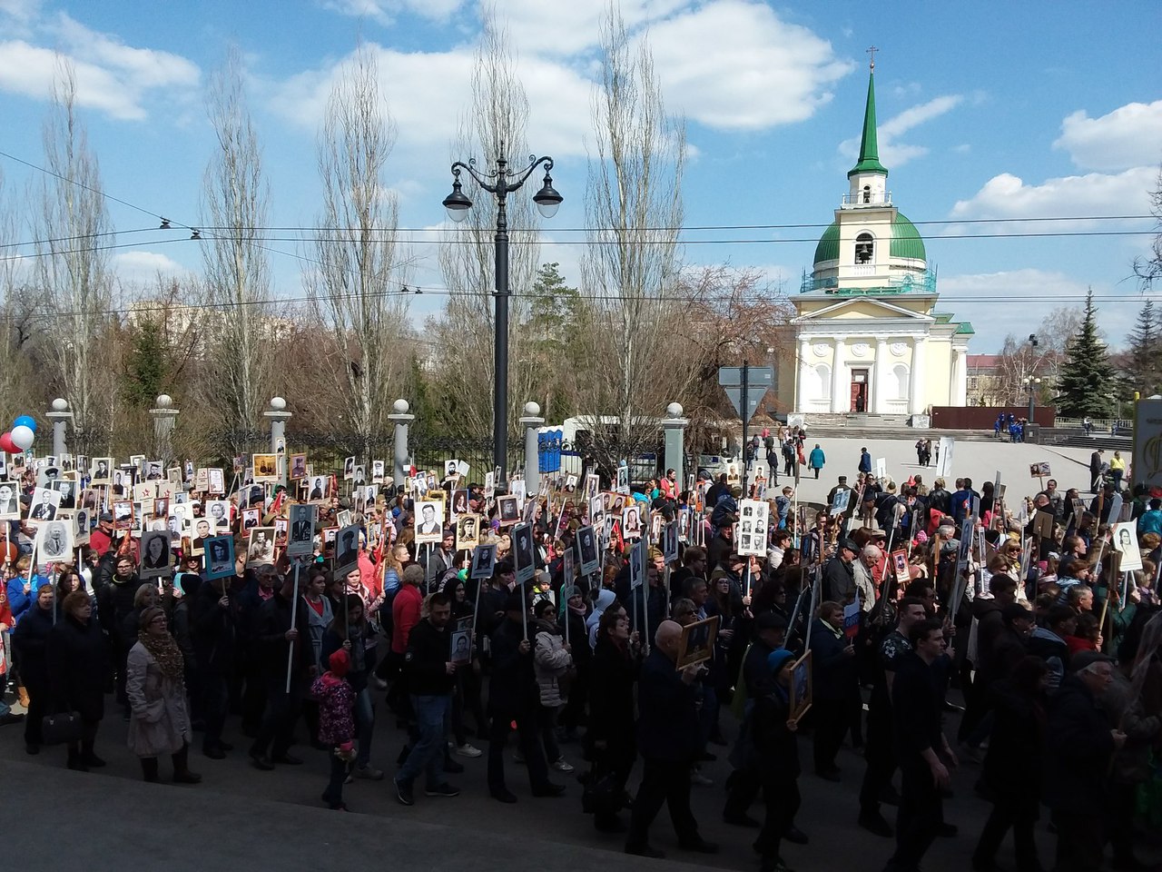 Бессмертный полк омск фото