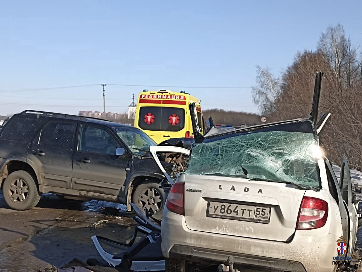 Стали известны подробности жуткого ДТП на Сыропятском тракте в Омске, где  погибли несколько человек — СуперОмск