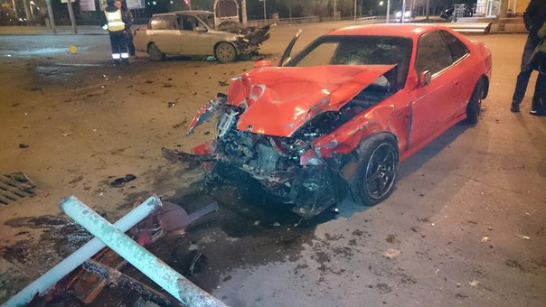 Жесткое лобовое ДТП в центре Омска: двое обратились в больницу Жесткое лобовое ДТП в центре Омска: двое обратились в больницу