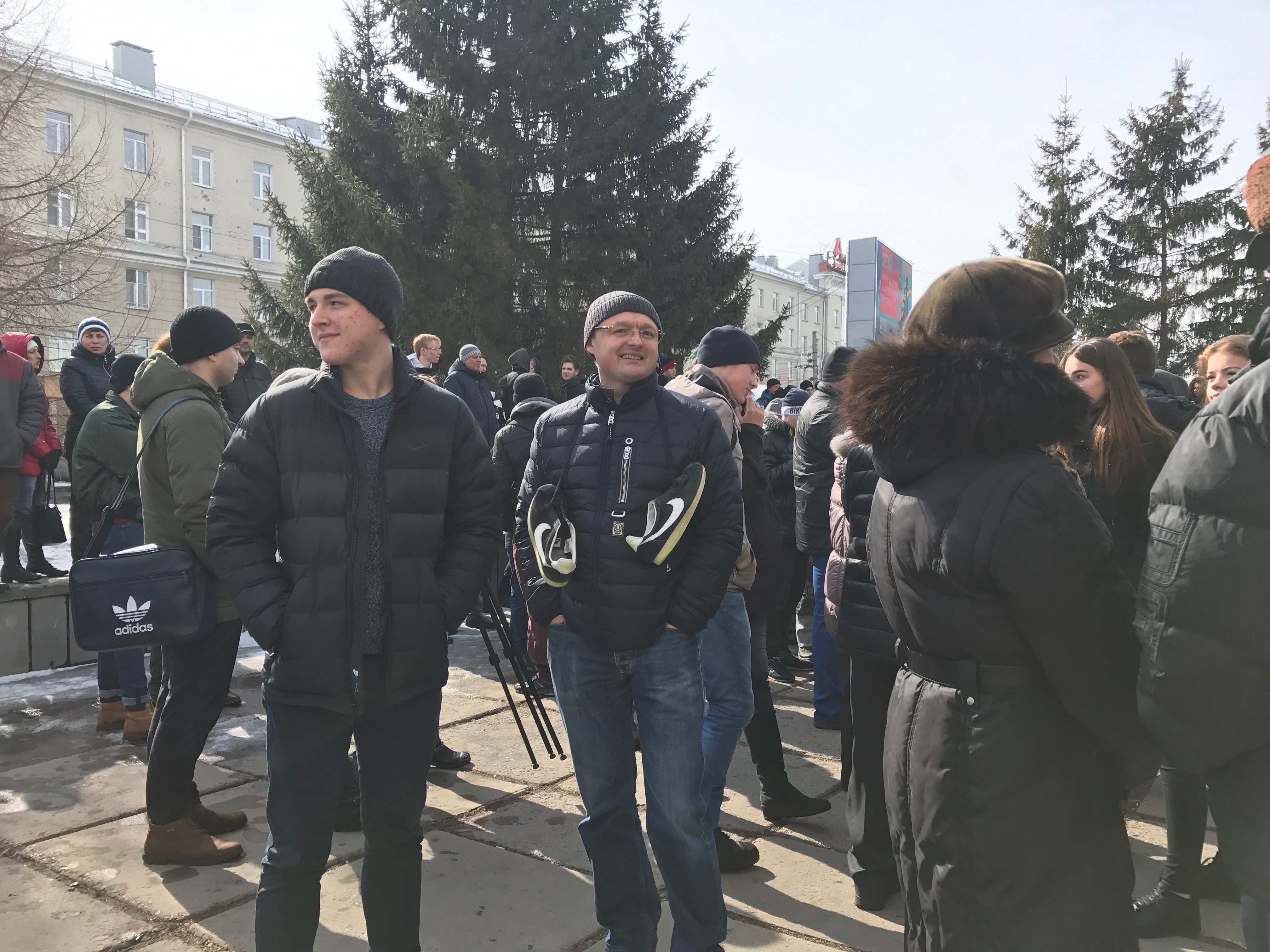 Похороны навального превратили в шоу. Сход 19 июля 2013 малая Садовая за Навального.