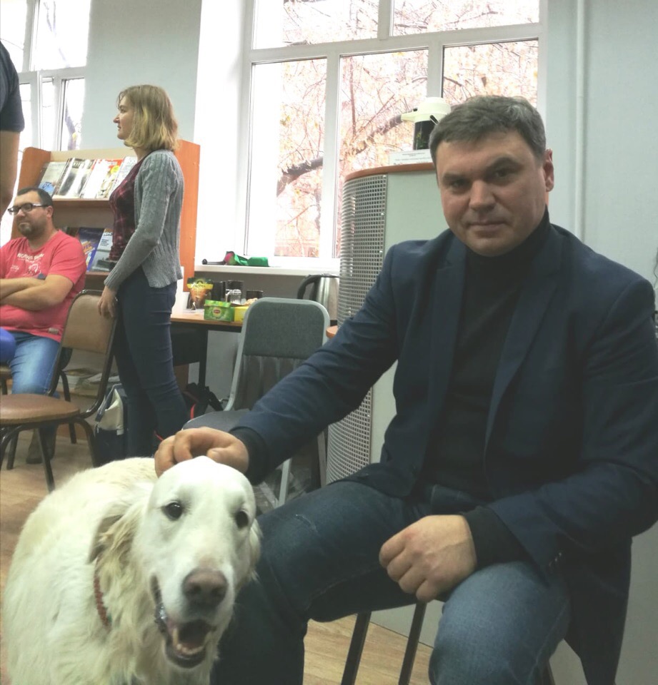 Юрий Козловский на конференции «Человек и собака: новые возможности, бесконечные достижения» Юрий Козловский на конференции «Человек и собака: новые возможности, бесконечные достижения»