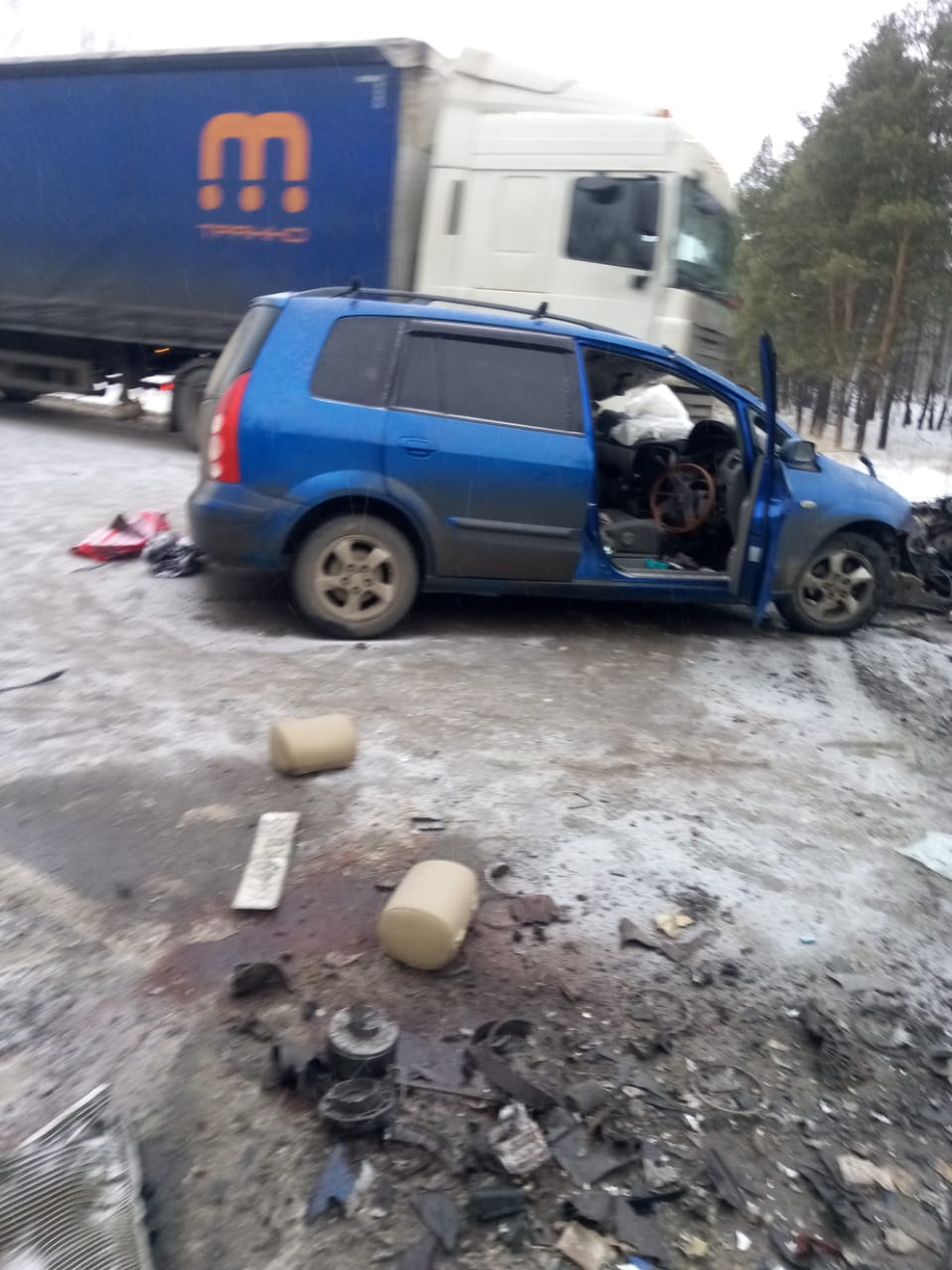 В Омской области после жесткого ДТП на «трассе смерти» у автомобиля вырвало  двигатель: есть погибшие — СуперОмск