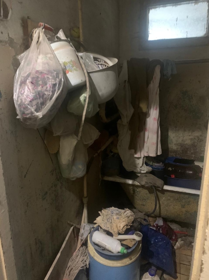 захламленная квартира Омск