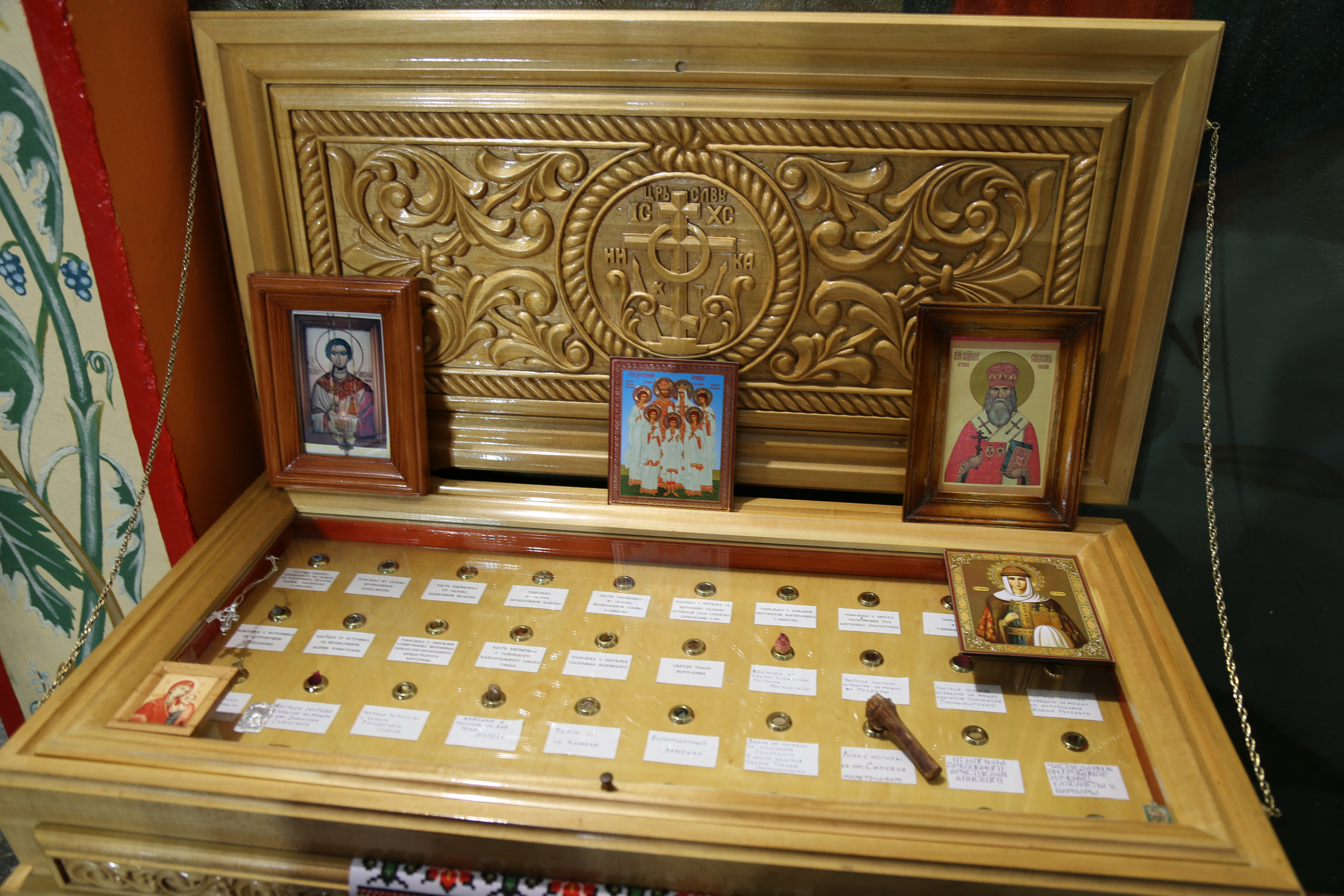 Пасха в колонии