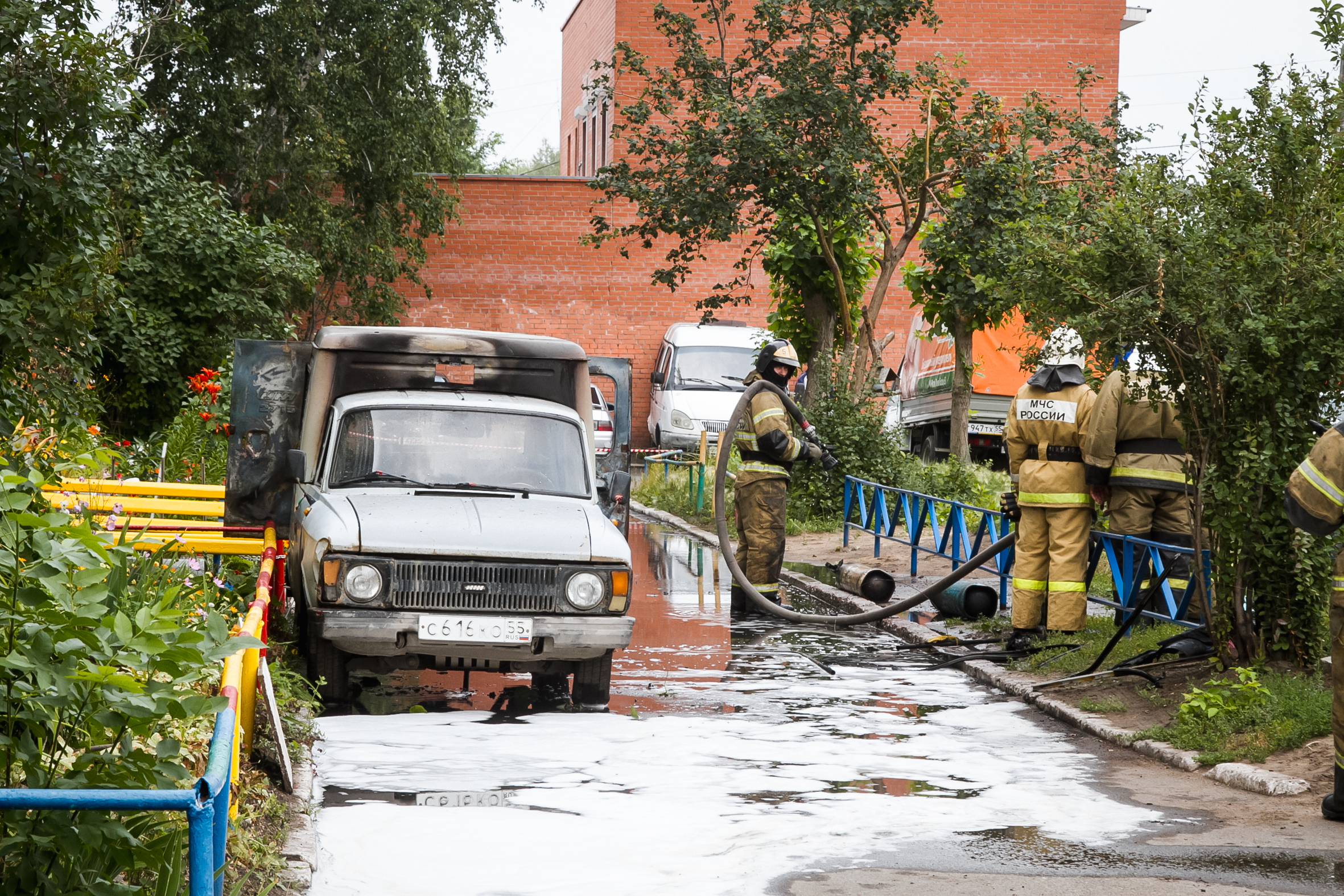 Взрыв баллонов с кислородом в Омске сняли на видео — СуперОмск