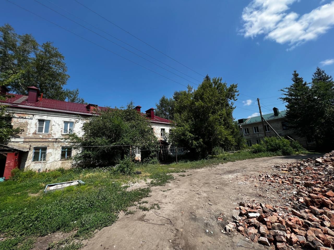 В Центральном округе Омска разом «приговорили» к сносу два дома на одной  улице — СуперОмск