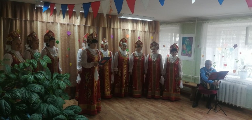 Сопредседатель «Оплота» поздравила два омских КТОСа с международным праздником Сопредседатель «Оплота» поздравила два омских КТОСа с международным праздником