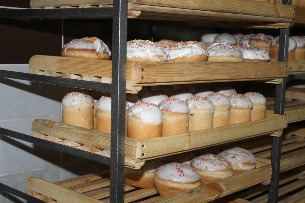 Пасха в колонии