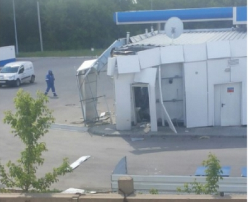 В «Газпромнефти» объяснили причину «взрыва» на омской заправке В «Газпромнефти» объяснили причину «взрыва» на омской заправке