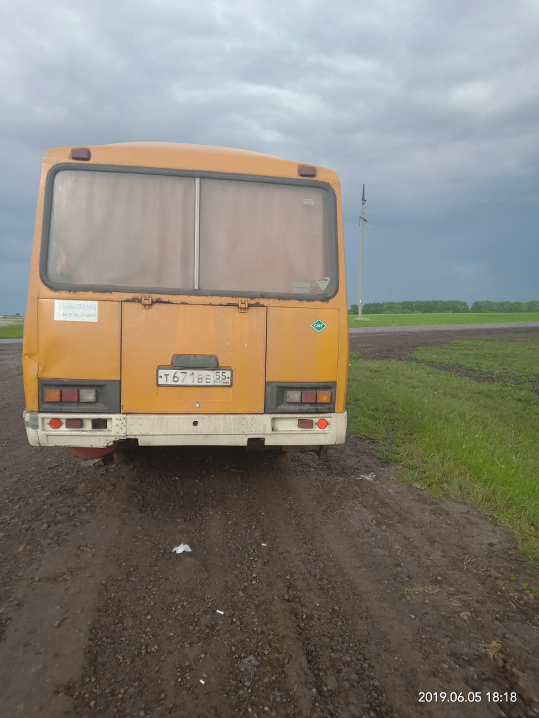 В Омской области водитель автобуса отправил пешком жителей четырех деревень  — СуперОмск